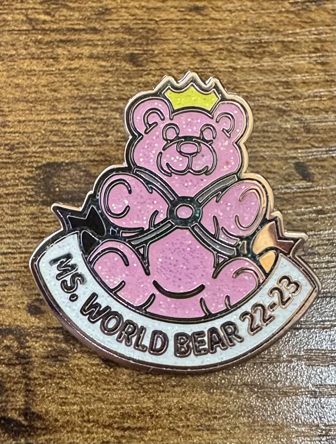 Ms. World Bear 22-23 Title Pin